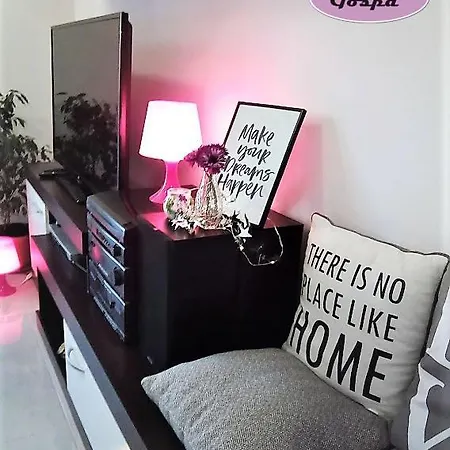 Gospa شقة *